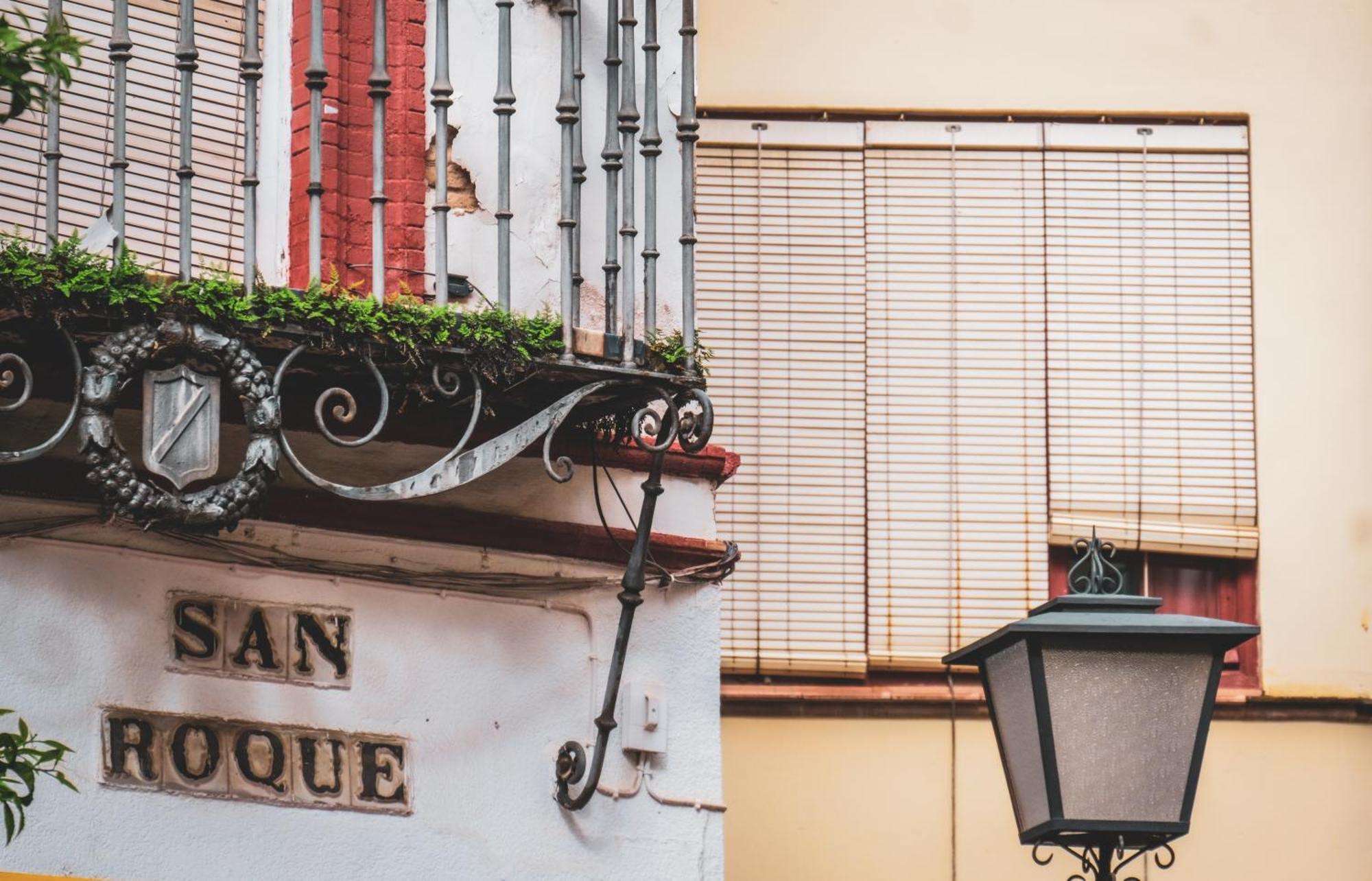 Apartamentos San Roque Sevilla Dış mekan fotoğraf