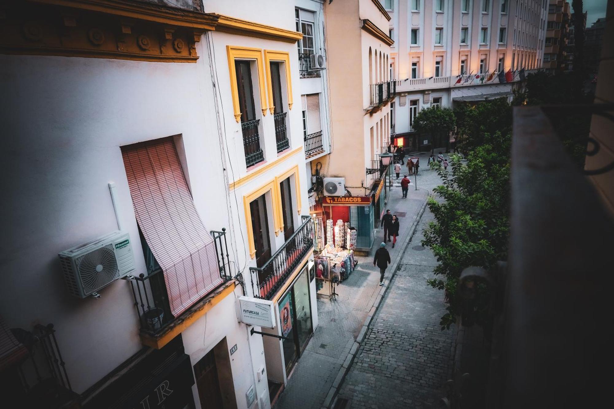 Apartamentos San Roque Sevilla Dış mekan fotoğraf