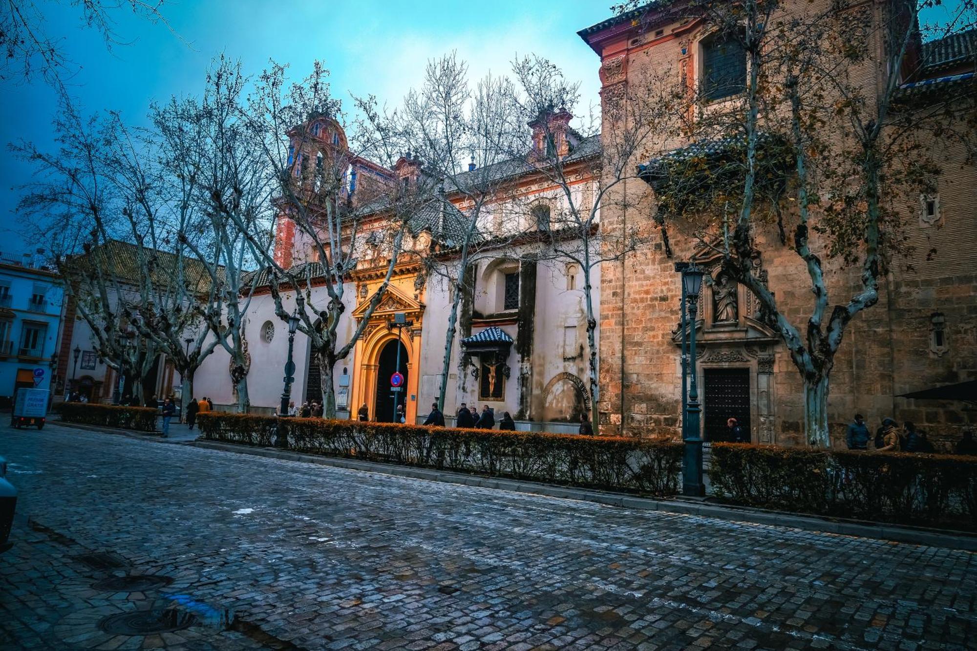 Apartamentos San Roque Sevilla Dış mekan fotoğraf