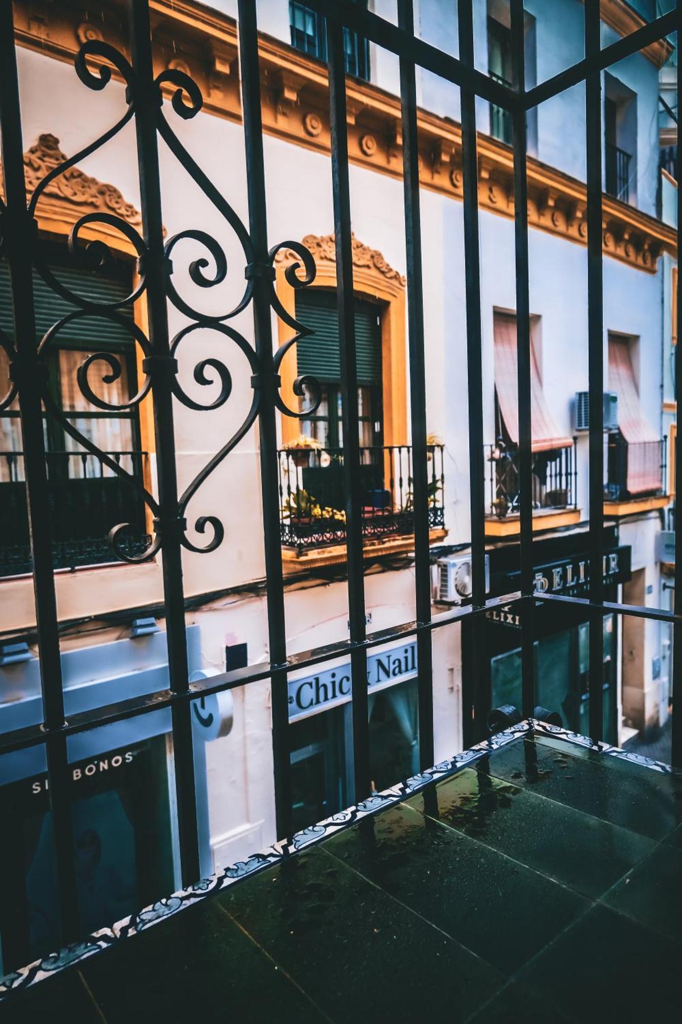 Apartamentos San Roque Sevilla Dış mekan fotoğraf