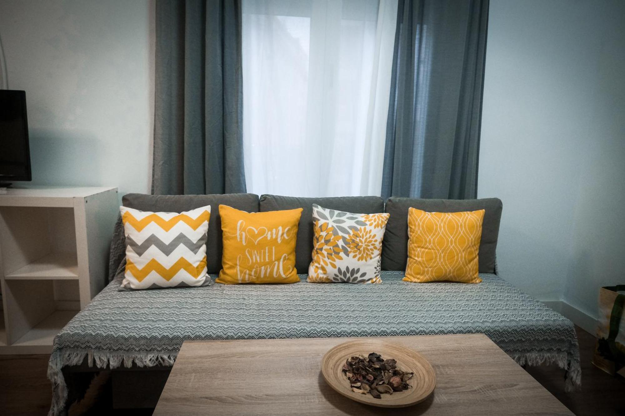 Apartamentos San Roque Sevilla Dış mekan fotoğraf
